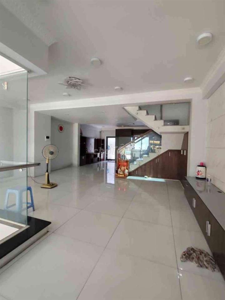 Nhà vip 4 Tầng 96 m2 đường xe hơi rộng thênh thang khu dân cư vĩnh lộc