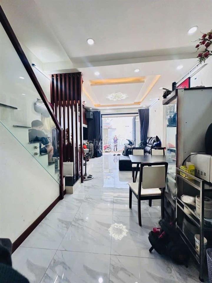 NHÀ NGON NGAY CHỢ BỐN XÃ-HL2-44m2-3 phòng ngủ-hxh 5m,KO LG,KO QHgiá TL