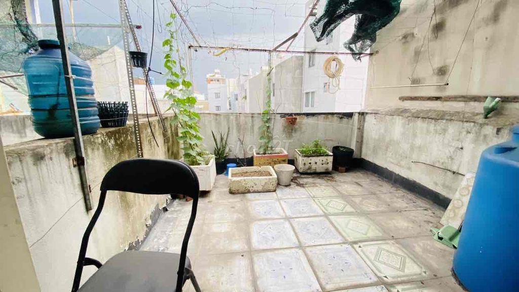 Nhà căn đôi khu vực dân cư gần UBND phường Bình Tân