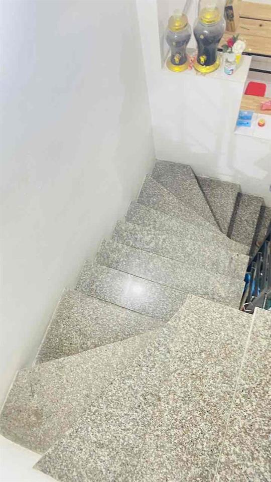 Nhà căn đôi khu vực dân cư gần UBND phường Bình Tân