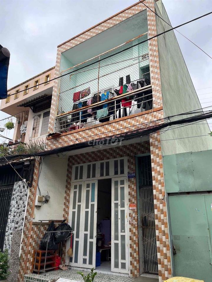 cần bán gấp nhà có 6 phòng trọ