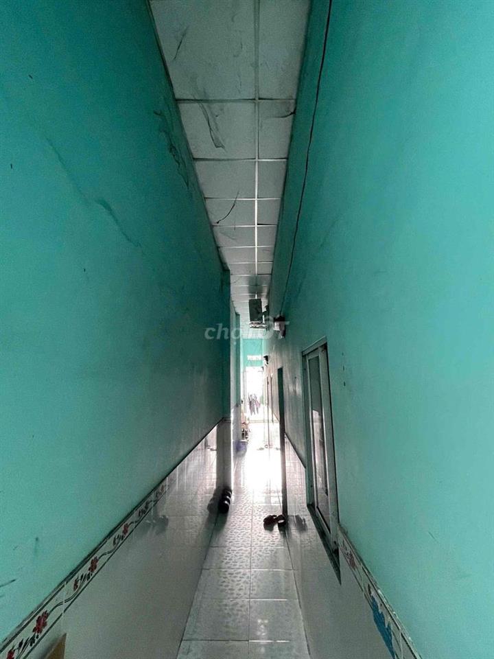 cần bán gấp nhà có 6 phòng trọ