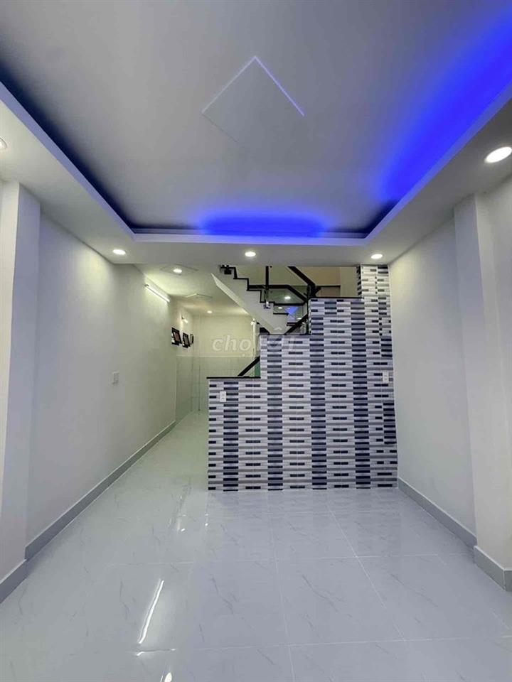 NHÀ ĐẸP TÂN PHÚ , Gần Sân Bay, 40m2, 4,5 TỶ TL NHẸ