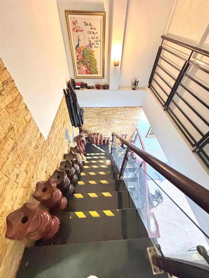 Nhà 49,5m2, gần Mầm Non Nguyệt Quế - Lê Văn Qu Ko lộ giới