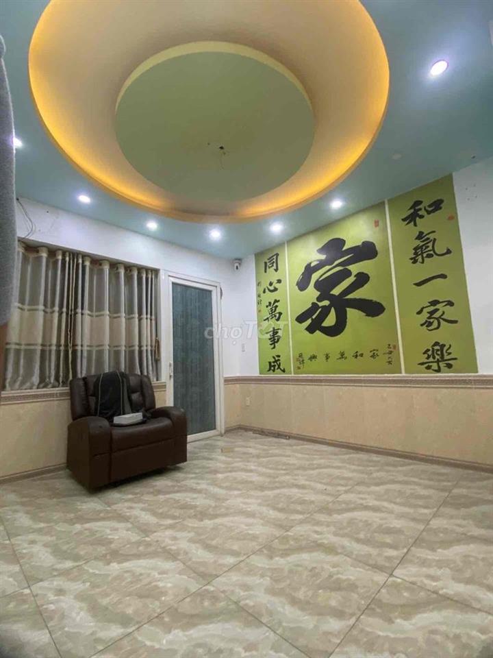 44m2, 4 tầng 4 Pn có ST, giáp Tân Hoà Đông, gần Chợ Bình Trị Đông,