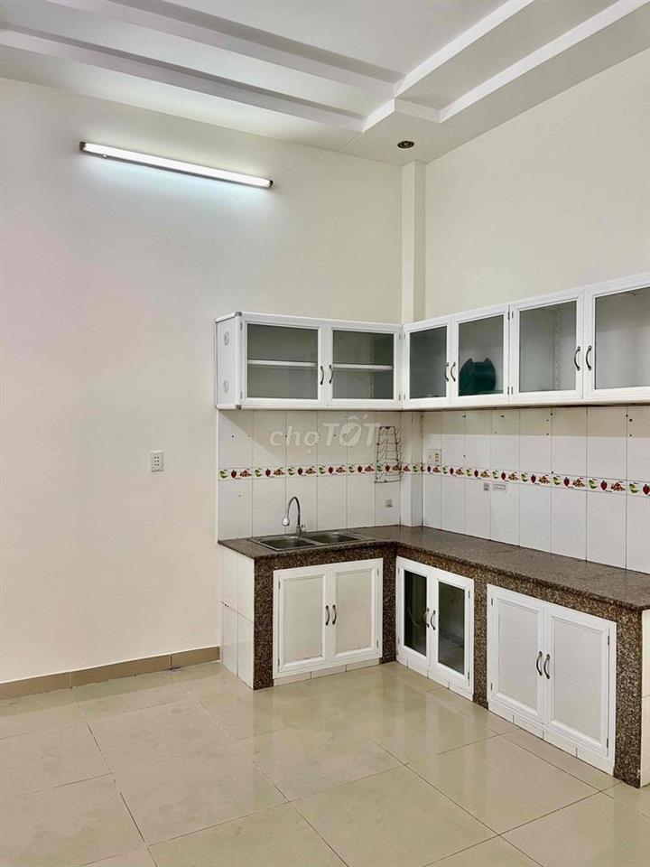 52m2, 3 tầng, 2PN, có Sân Thượng, Lê Văn Quới hẻm 4m3 oto thông 6m