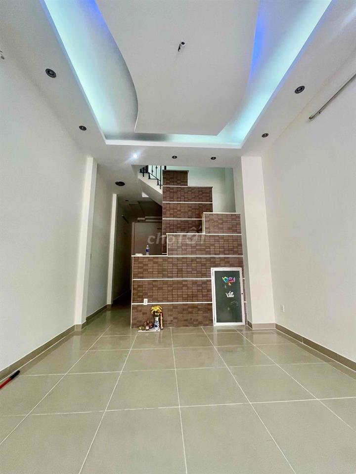52m2, 3 tầng, 2PN, có Sân Thượng, Lê Văn Quới hẻm 4m3 oto thông 6m
