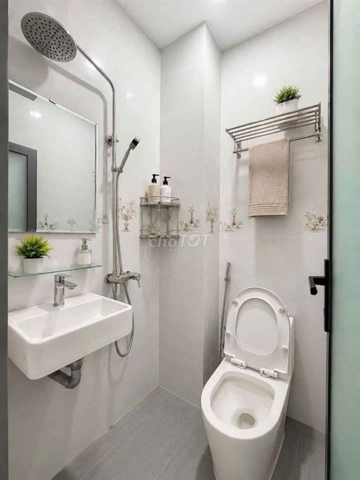 Bán nhà Bình Tân 1 trệt 2 lầu gần chợ Gò Xoài