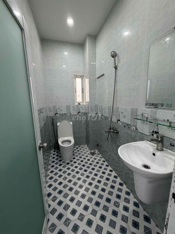 CHÍNH CHỦ BÁN CĂN BIỆT THỰ MINI 6x9 Hẻm xe hơi đường số 22 lê văn Quoi