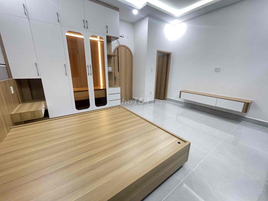 🏡 NHÀ MỚI ĐẸP – DỌN VÀO Ở NGAY – HẺM XE HƠI THÔNG – NGÃ TƯ BỐN XÃ🏡