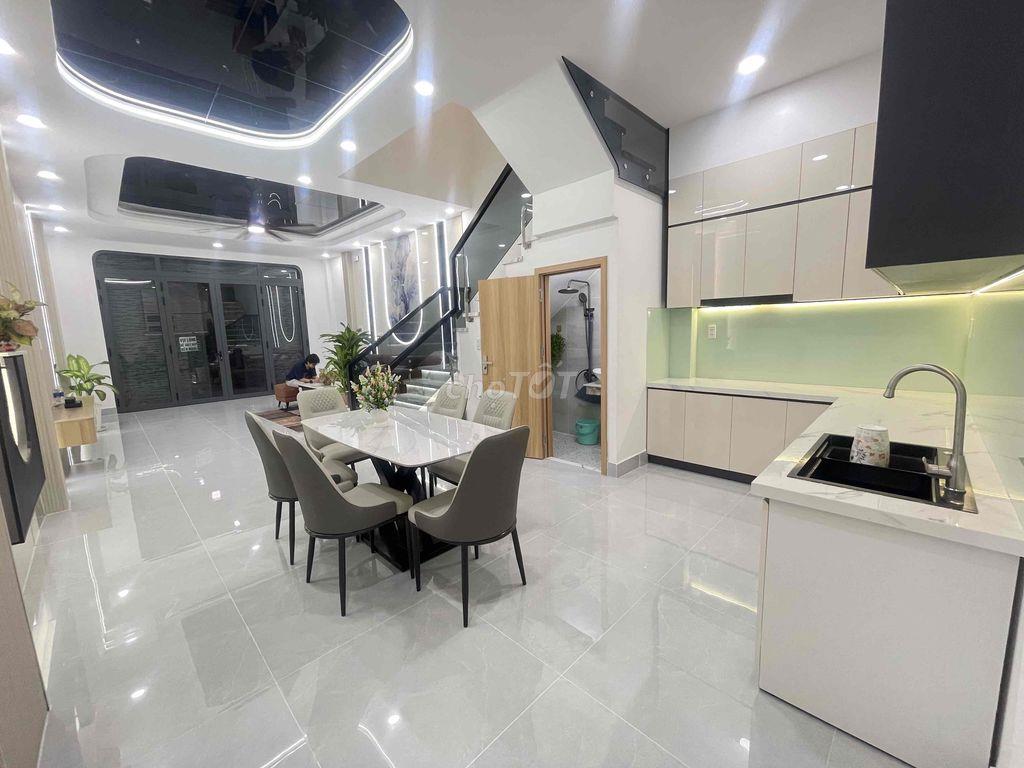 🏡 NHÀ MỚI ĐẸP – DỌN VÀO Ở NGAY – HẺM XE HƠI THÔNG – NGÃ TƯ BỐN XÃ🏡