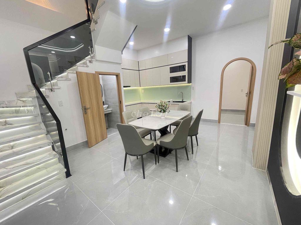 🏡 NHÀ MỚI ĐẸP – DỌN VÀO Ở NGAY – HẺM XE HƠI THÔNG – NGÃ TƯ BỐN XÃ🏡