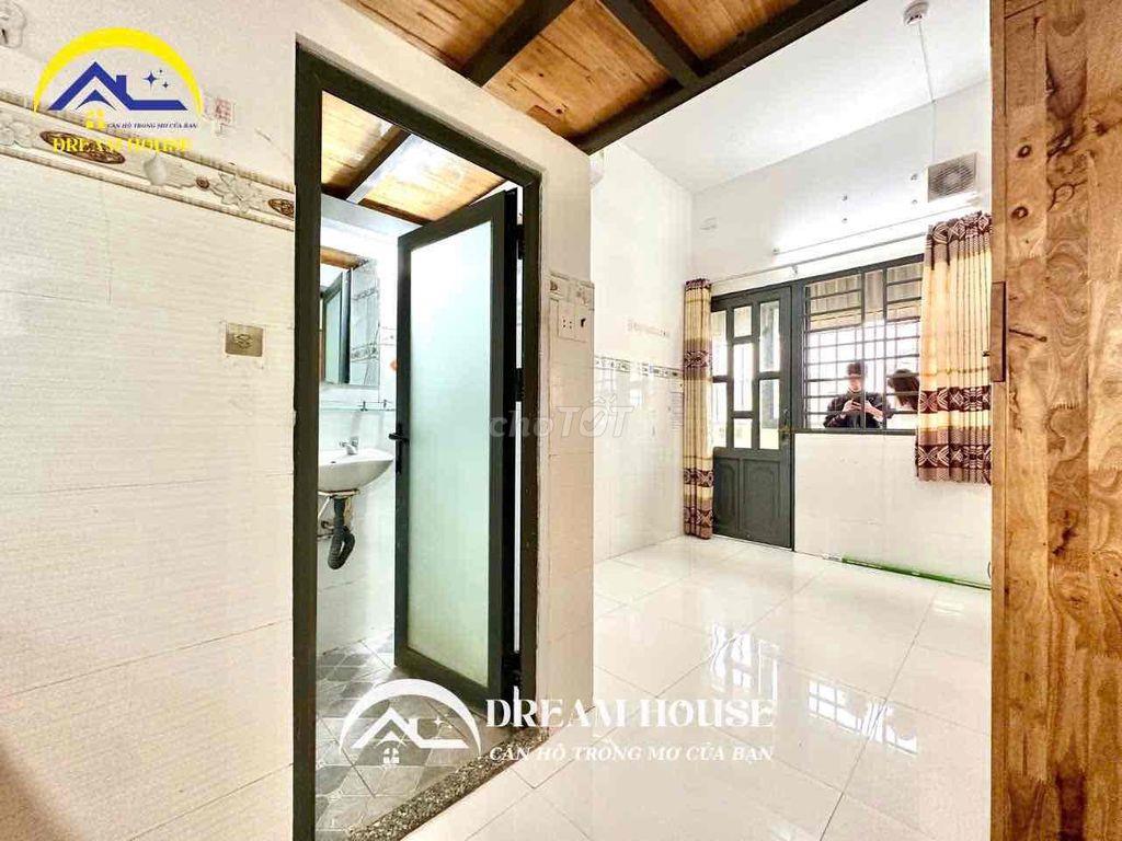 PHÒNG TRỌ DUPLEX MỚI XÂY - NGAY NGÃ TƯ BỐN XÃ