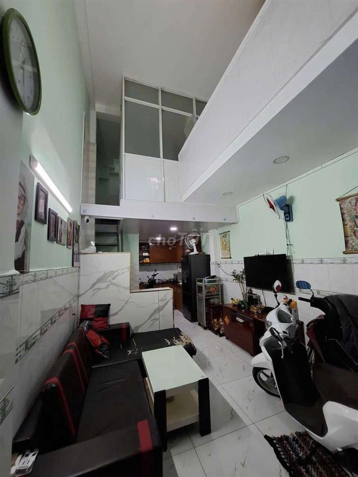 CẦN BÁN 1 CĂN NHÀ NHỎ ĐẸP SÁT QUẬN TÂN PHÚ