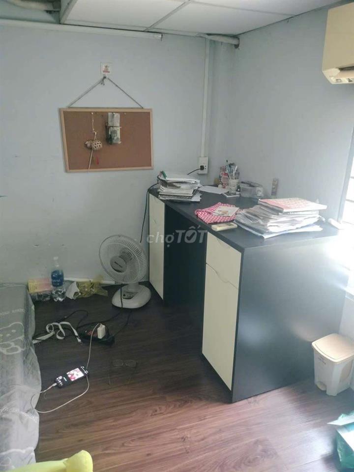 nhà cần bán 