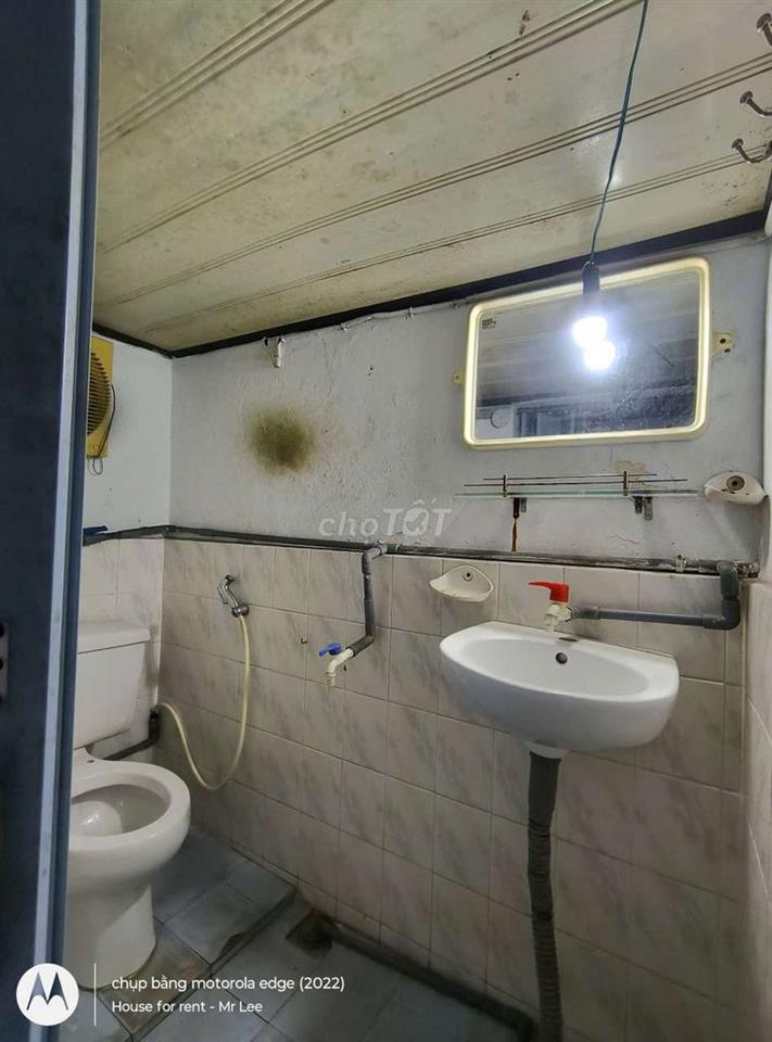 HẺM XE TẢI GẦN MẶT TIỀN - SÂN BAY TÂN SƠN NHẤT 7M*10M 3 TẦNG 5PN-3WC 