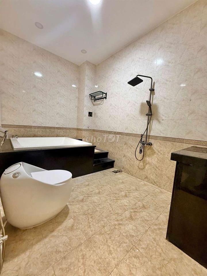 HẺM XE HƠI - 4 TẦNG FULL NỘI THẤT GẦN AEON - CỤM TRƯỜNG HỌC - SÂN BAY