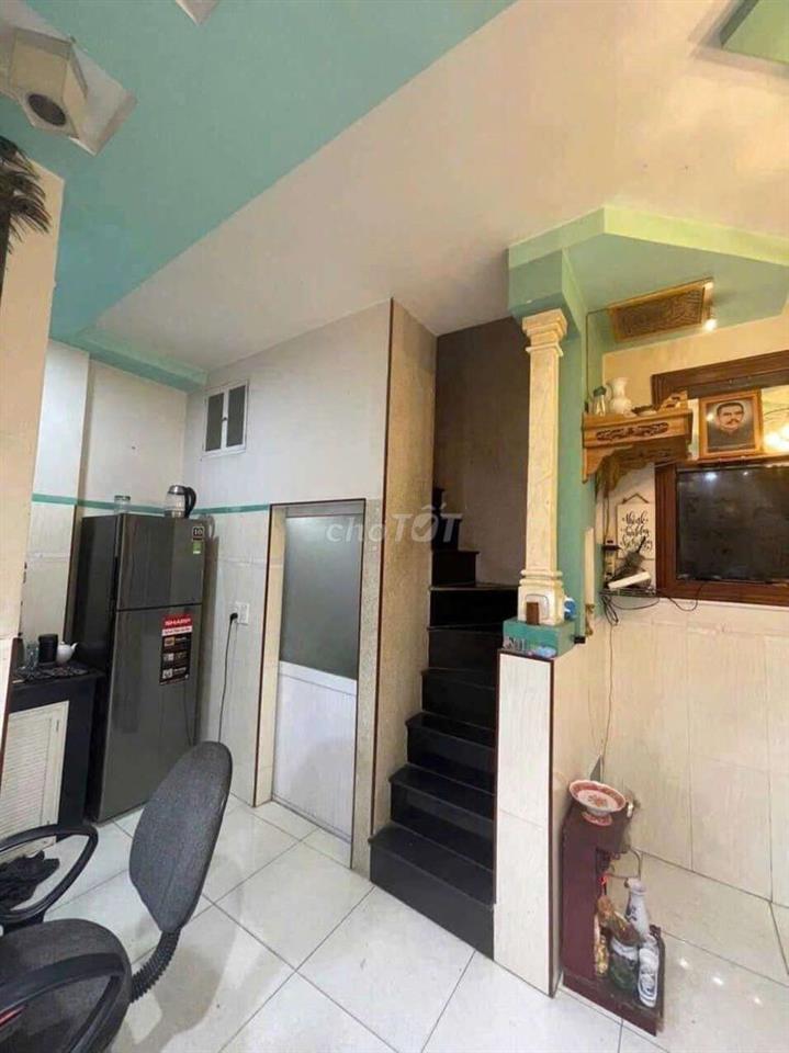 BÁN NHÀ GẦN ETOWN - SÂN BAY - AEON TÂN PHÚ 2PN-3WC
