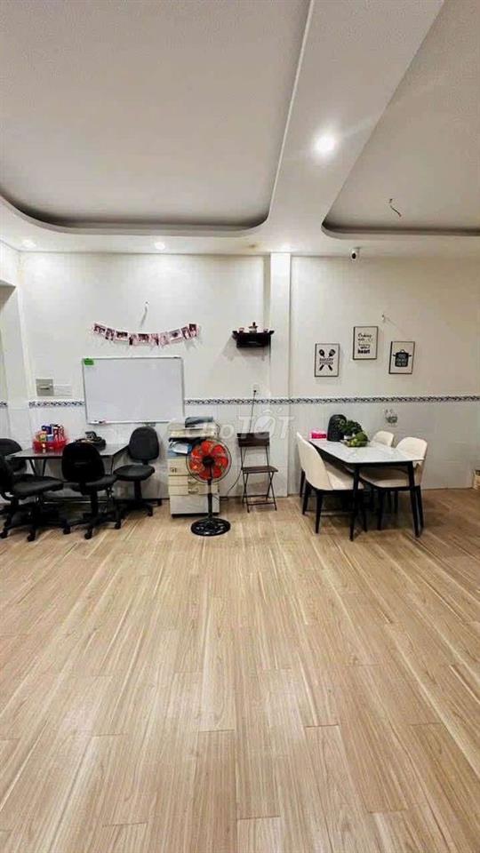 5*11M CÓ NỘI THẤT - NGUYỄN XUÂN KHOÁT 2PN-2WC GẦN CHỢ TÂN HƯƠNG