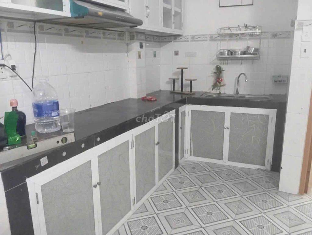 NHÀ KẾ BÊN TRƯỜNG ĐẶNG TRẦN CÔN - THPT TÂN BÌNH 2 TẦNG 2PN-2WC 