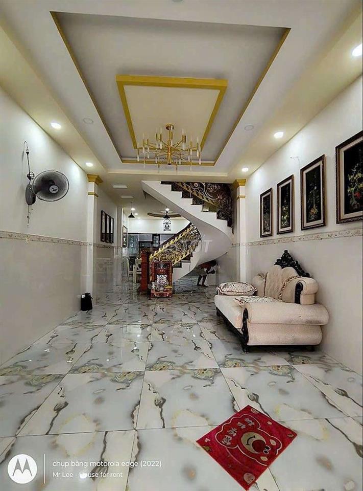 NHÀ CÓ NỘI THẤT - GẦN ETOWN CỘNG HOÀ - SÂN BAY