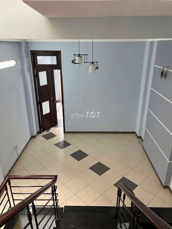 MẶT TIỀN ĐƯỜNG LÊ THIỆT 4*18M 3TẦNG 4PN-3WC 