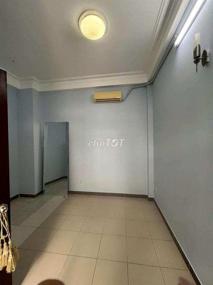 MẶT TIỀN ĐƯỜNG LÊ THIỆT 4*18M 3TẦNG 4PN-3WC 