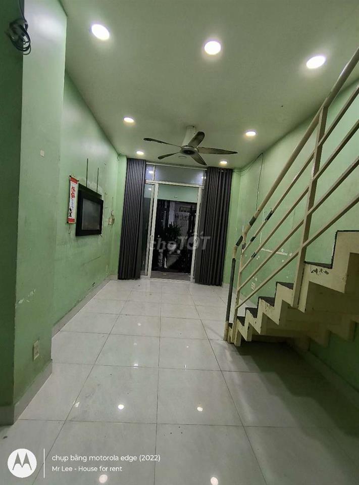 GẦN ĐH CÔNG THƯƠNG - SÂN BAY - ETOWN - AEON 2PN-3WC 