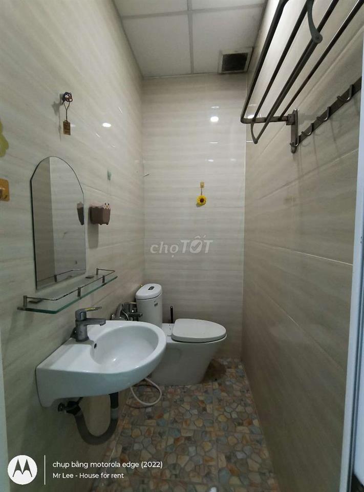 GẦN ĐH CÔNG THƯƠNG - SÂN BAY - ETOWN - AEON 2PN-3WC 