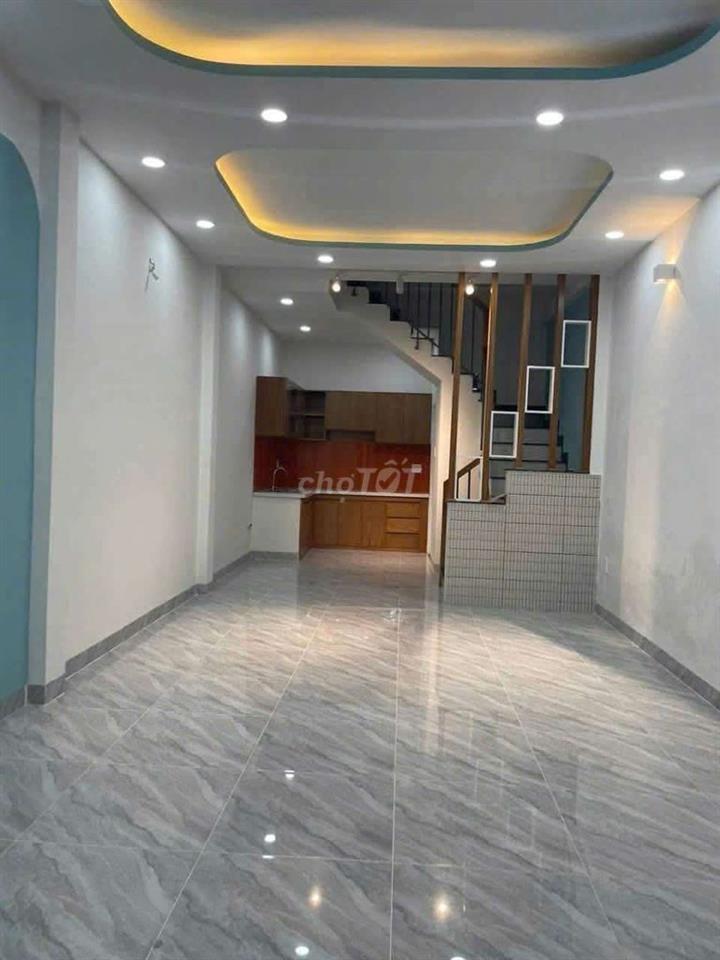 2 TẦNG 2PN-2WC GẦN SÂN BAY - ETOWN - AEON TÂN PHÚ - ĐH CÔNG THƯƠNG 