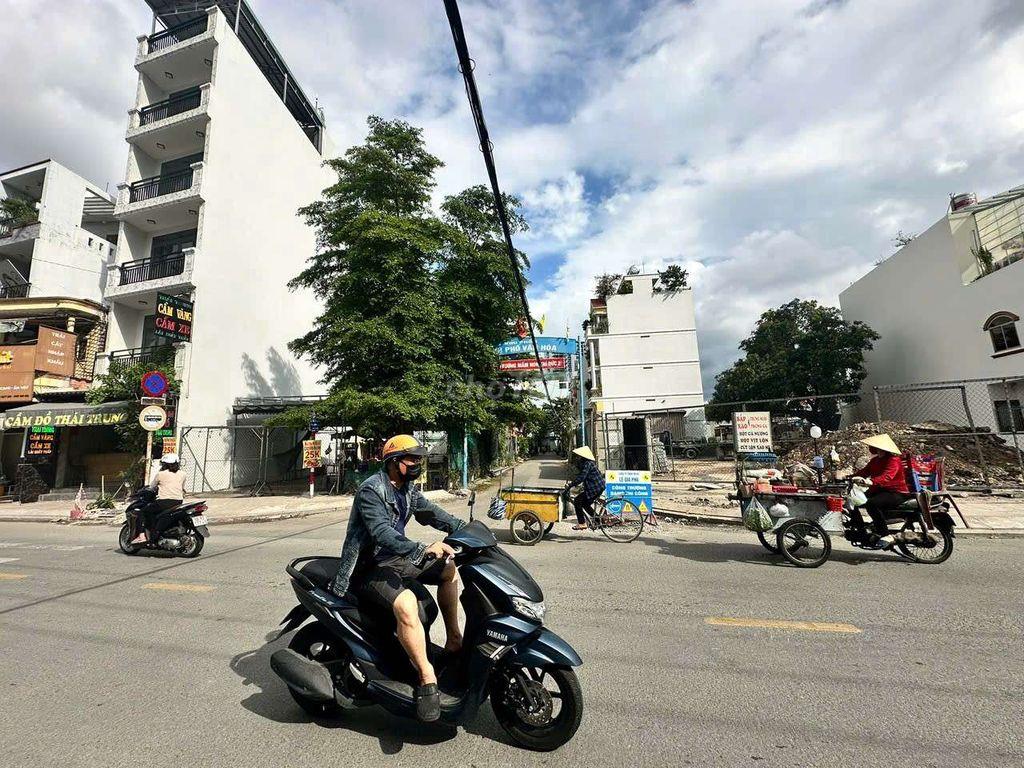 CHO THUÊ ĐẤT 8,1*28M NỞ HẬU 11,25M CĂN GÓC 2 MẶT TIỀN 