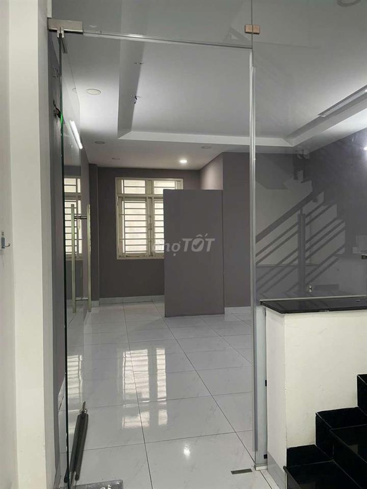 MTKD LÊ THÚC HOẠCH 5 TẦNG 8PN-5WC GẦN TRƯỜNG HỌC, DÂN CƯ ĐÔNG ĐÚC