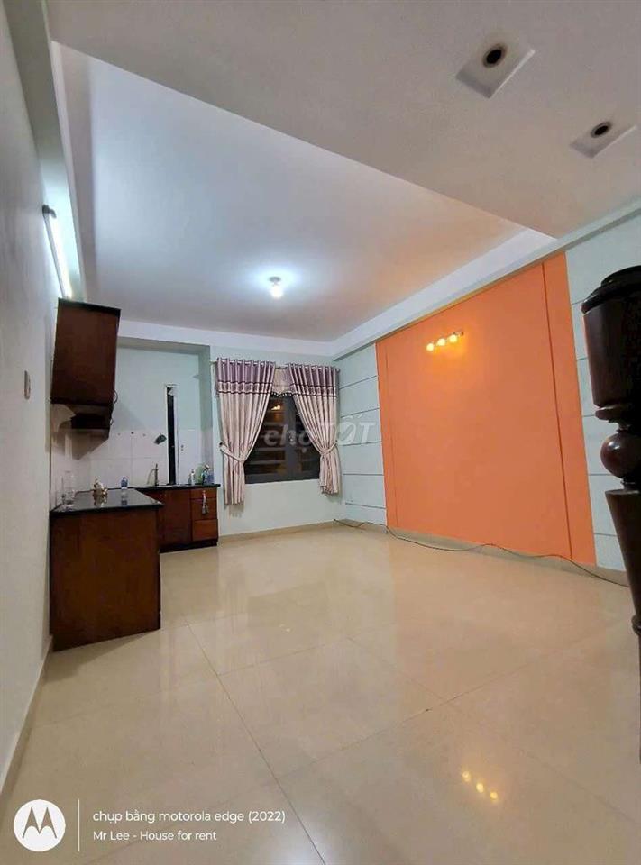 CHO THUÊ NHÀ HẺM XE TẢI THÔNG 3 TẦNG SÂN THƯỢNG 3PN-4WC TÂN SƠN NHÌ