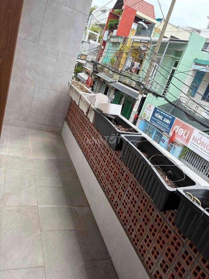 CHO THUÊ NHÀ HẺM XE TẢI THÔNG THOẠI NGỌC HẦU 4,5*18M 2 TẦNG 2PN-2WC 