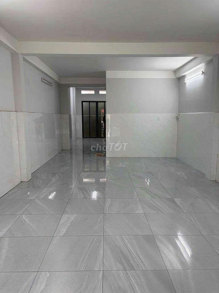 CHO THUÊ NHÀ HẺM XE TẢI THÔNG THOẠI NGỌC HẦU 4,5*18M 2 TẦNG 2PN-2WC 