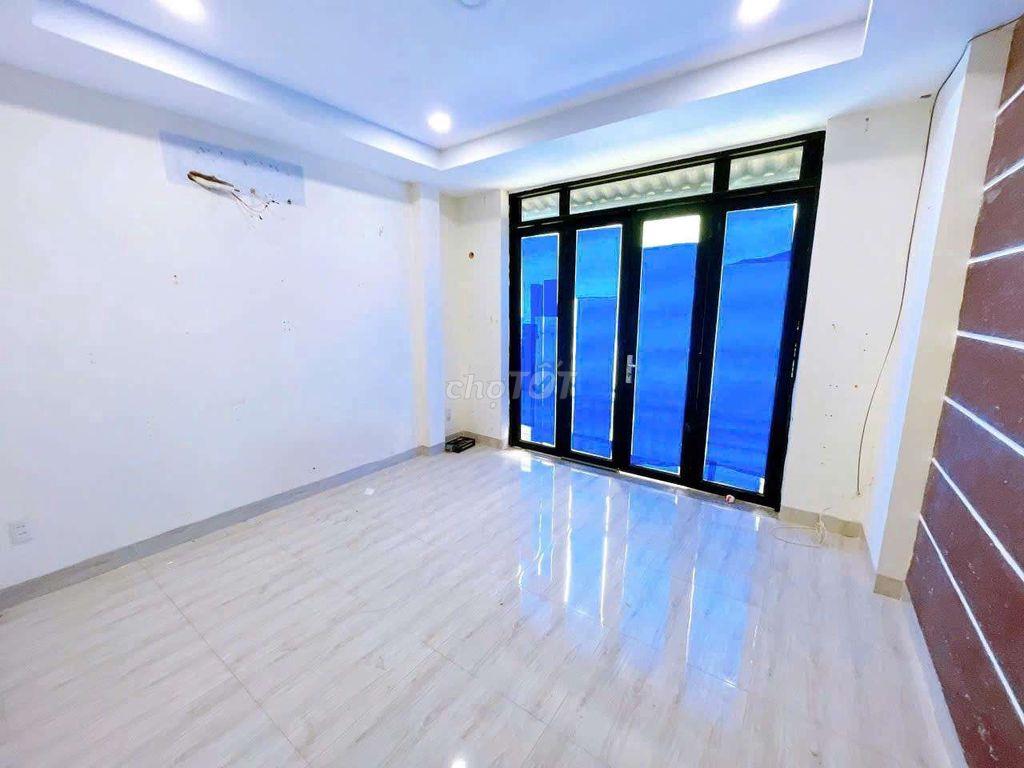 CHO THUÊ NHÀ GẦN AEON TÂN PHÚ 2 TẦNG 2PN-2WC 