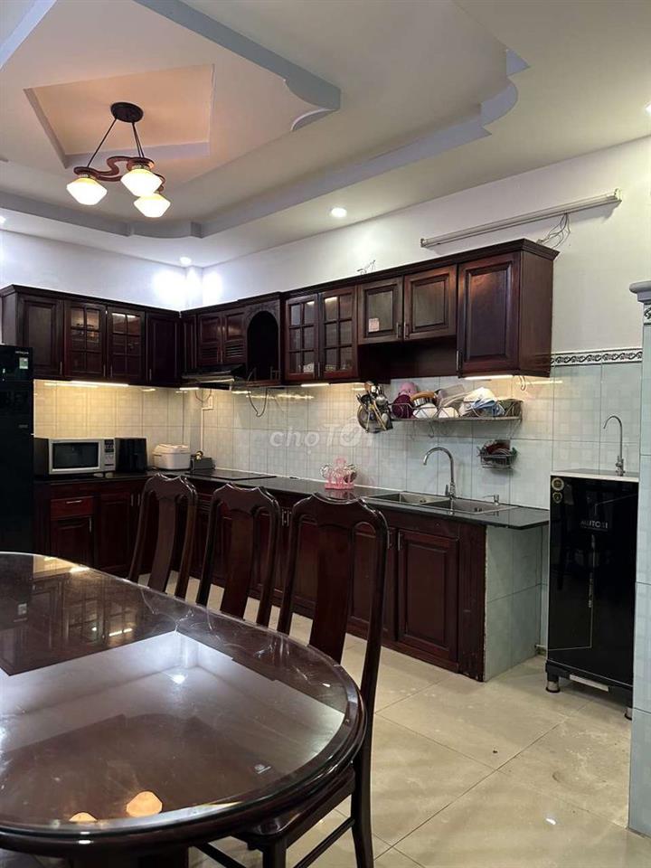 CHO THUÊ NHÀ FULL NỘI THẤT ĐƯỜNG LÊ NIỆM 3 TẦNG SÂN THƯỢNG 4PN-5WC 