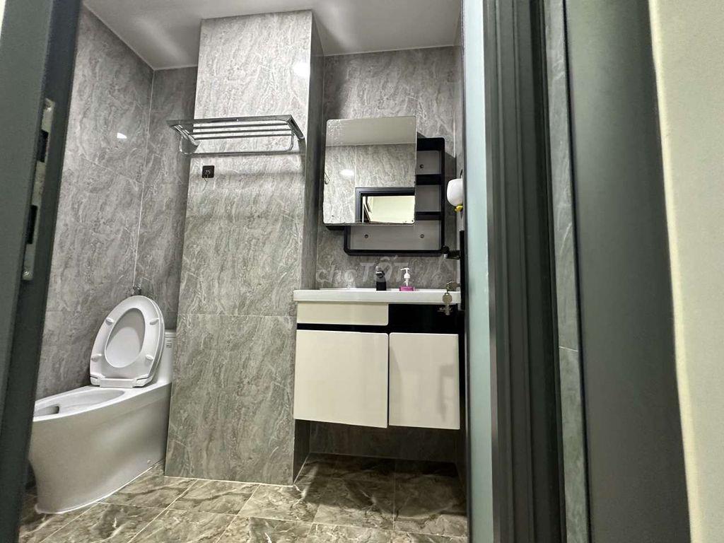 CHO THUÊ NHÀ FULL NỘI THẤT ĐƯỜNG LÊ NIỆM 3 TẦNG SÂN THƯỢNG 4PN-5WC 