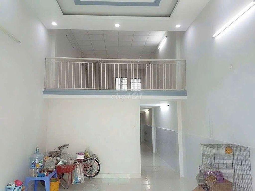 CHO THUÊ NHÀ ĐƯỜNG NGUYỄN HỮU TIẾN 2PN-2WC GẦN AEON TÂN PHÚ 