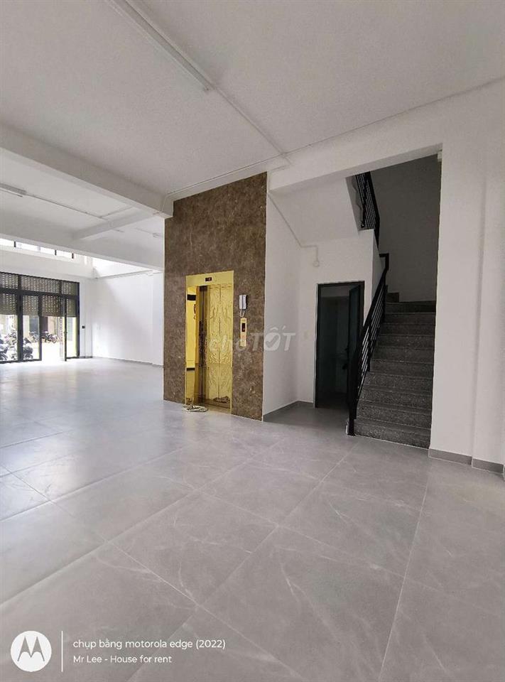 TOÀ NHÀ 6 TẦNG SÂN THƯỢNG 8*18M - GẦN AEON TÂN PHÚ