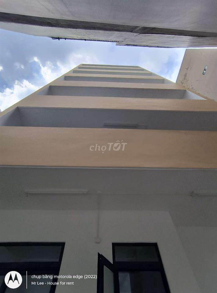 TOÀ NHÀ 6 TẦNG SÂN THƯỢNG 8*18M - GẦN AEON TÂN PHÚ