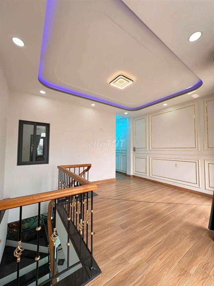 CHO THUÊ NHÀ MỚI NGAY KCN VĨNH LỘC VÀ TÂN BÌNH 5*17M 2 TẦNG 3PN-3WC 