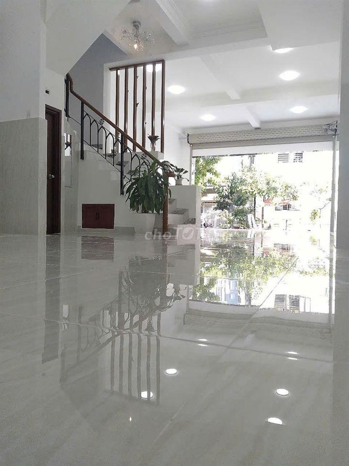 CHO THUÊ NGUYÊN CĂN, NHÀ MẶT TIỀN 2 TẦNG ĐỦ NỘI THẤT, 6x14