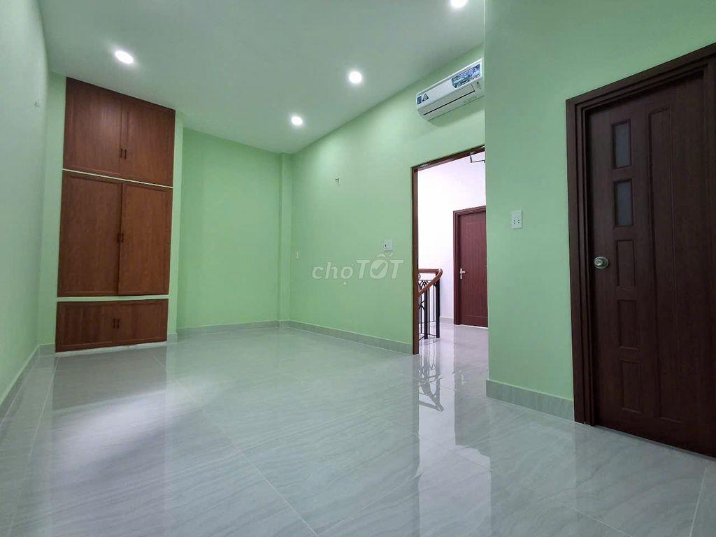 CHO THUÊ NGUYÊN CĂN, NHÀ MẶT TIỀN 2 TẦNG ĐỦ NỘI THẤT, 6x14