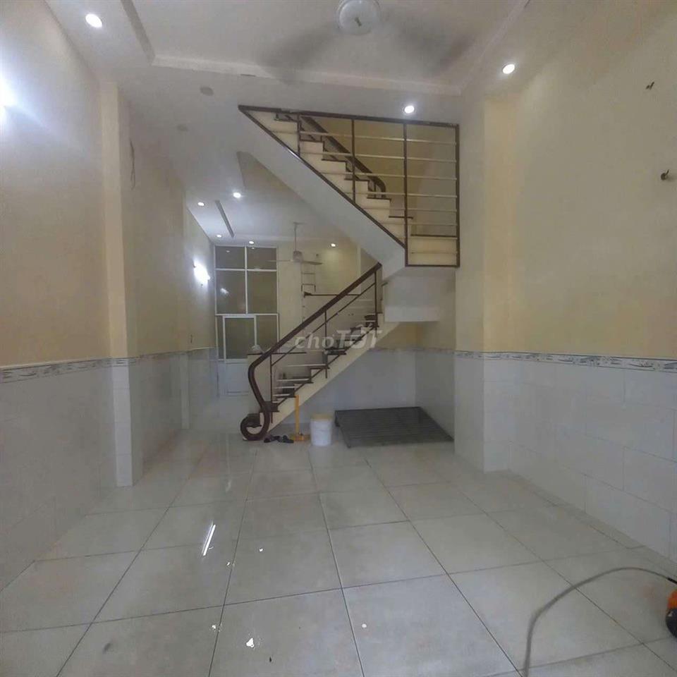 Nhà hẻm 357 Tân Hòa Đông [4x13 - 3 lầu, 4pn, 3toilet]