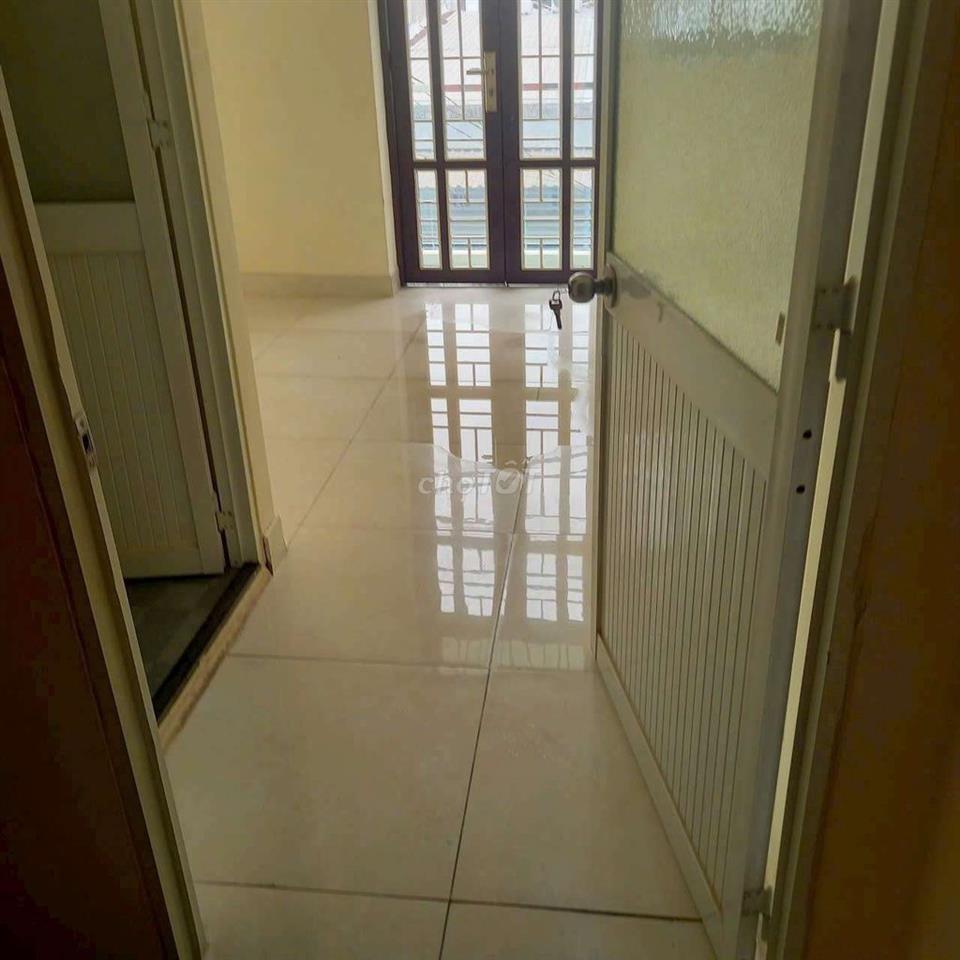 Nhà hẻm 357 Tân Hòa Đông [4x13 - 3 lầu, 4pn, 3toilet]