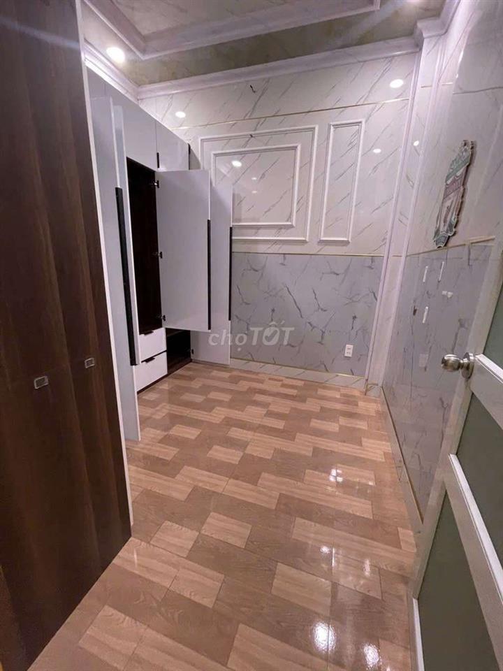 Nhà TÂN HÒA ĐÔNG [4x17, 3 lầu, 4pn, 5toilet] 14tr/tháng