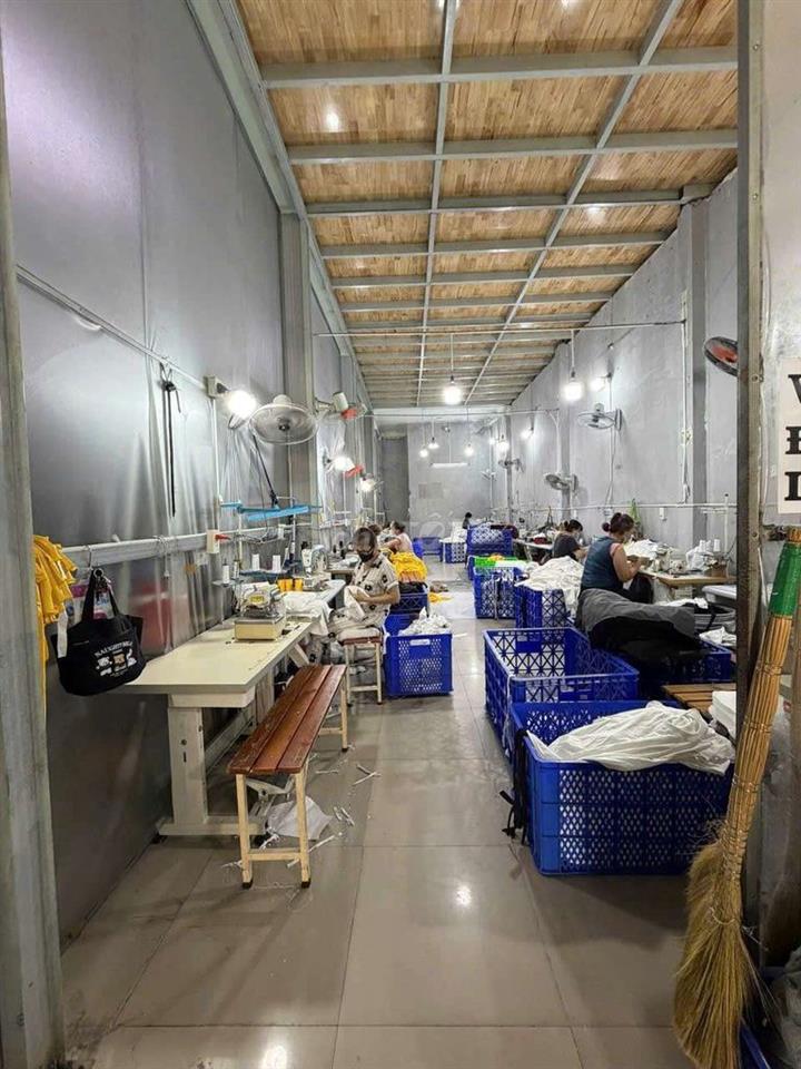 Nhà LÊ VĂN QUỚI [4x14, 1 lững, 1pn, 1toilet] 7,5tr/tháng
