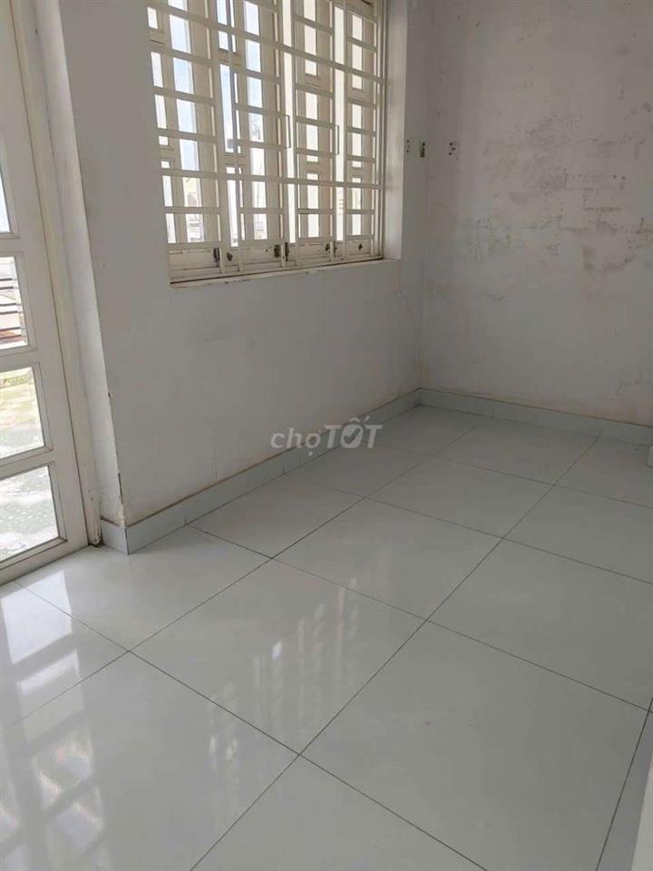 Nhà đường số 8B [4x10, 3 lầu, 3pn, 4toilet] 9tr/tháng