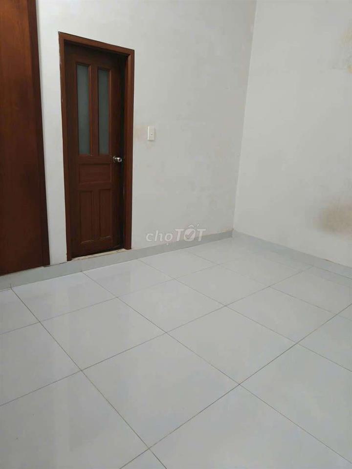 Nhà đường số 8B [4x10, 3 lầu, 3pn, 4toilet] 9tr/tháng